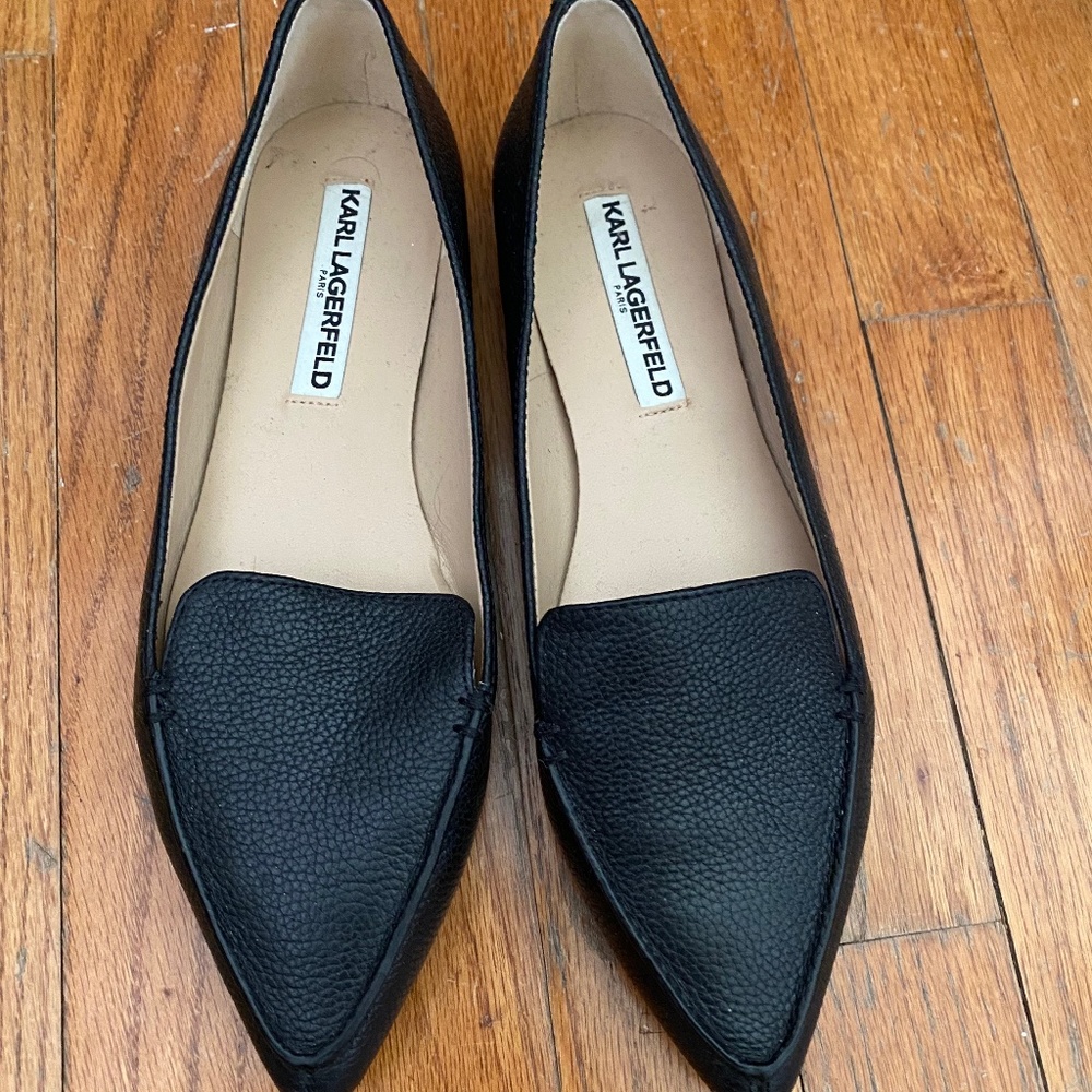 Karl Lagerfeld Black Pointed Toe Flats (37.5)
